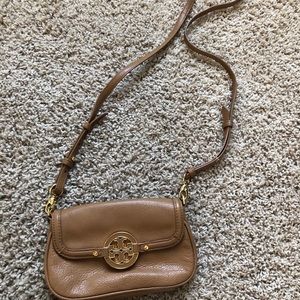 Tory Burch cross body purse